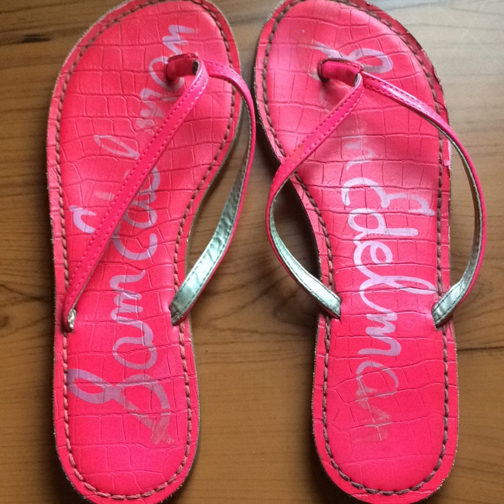 Sam Edelman pink flip flops